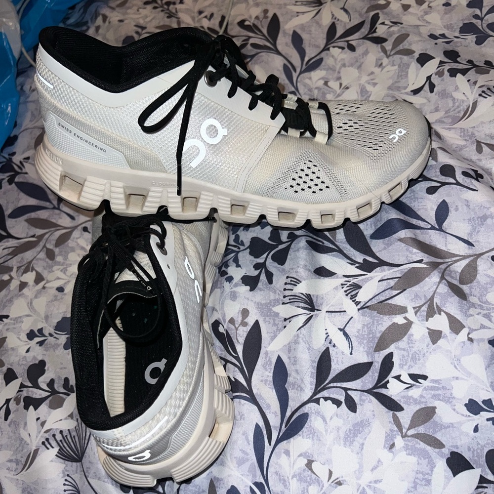 On Clouds Shoes